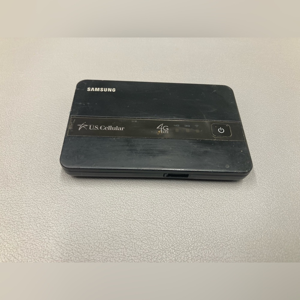 Samsung SCH-LC11 Jetpack 4G LTE Mobile Hotspot router U.S. Cellular 5 device
